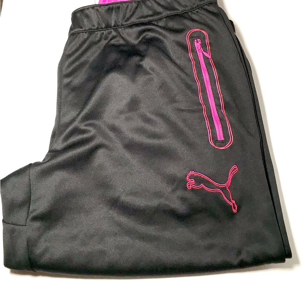 Puma Crop Workout Pants For Women | Size: XL | Pink and Black